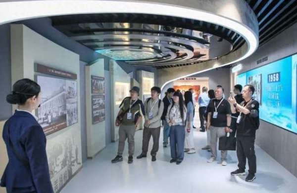 上阳网 中国航空工业集团“国企开放日”之走进沈阳所：触摸中国航空科技创新的强劲脉动